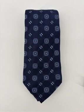 Faconnable Tie Necktie 100% Silk Mens Navy & Light Blue Geometric Pattern